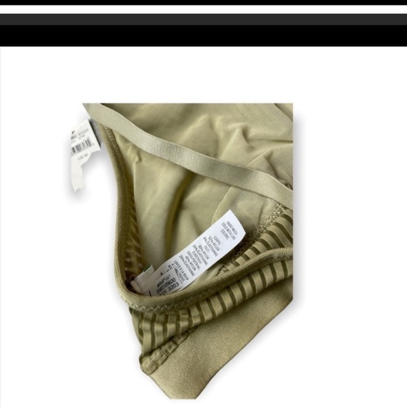 Aerie Triangle Bralette Size M NWT - Picture 3 of 3